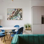 11 Penthouse 2 Bedrooms, Sleeps 4 York