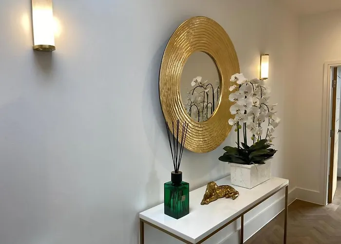 11 Penthouse 2 Bedrooms, Sleeps 4 * Йорк