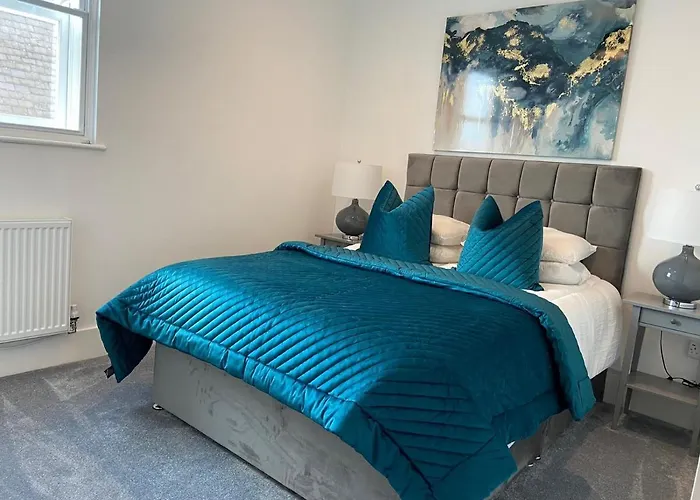 Дом отдыха 11 Penthouse 2 Bedrooms, Sleeps 4