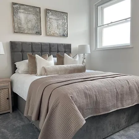 11 Penthouse 2 Bedrooms, Sleeps 4 * 约克