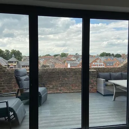 Prázdninový dům 11 Penthouse 2 Bedrooms, Sleeps 4